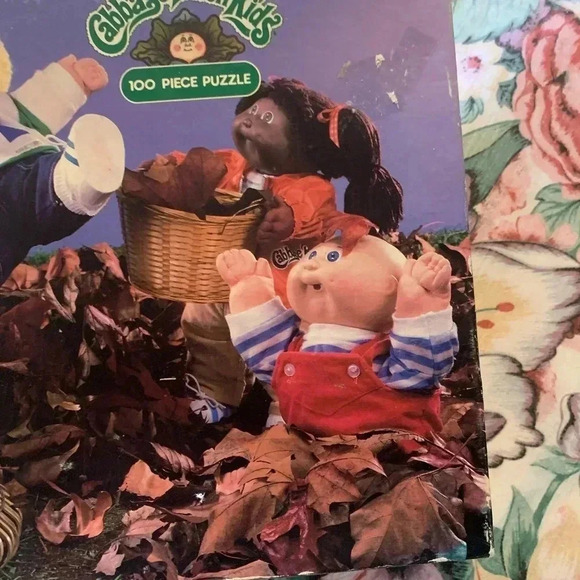 Cabbage Patch Puzzle With 100 Pieces - Picture 4 of 10